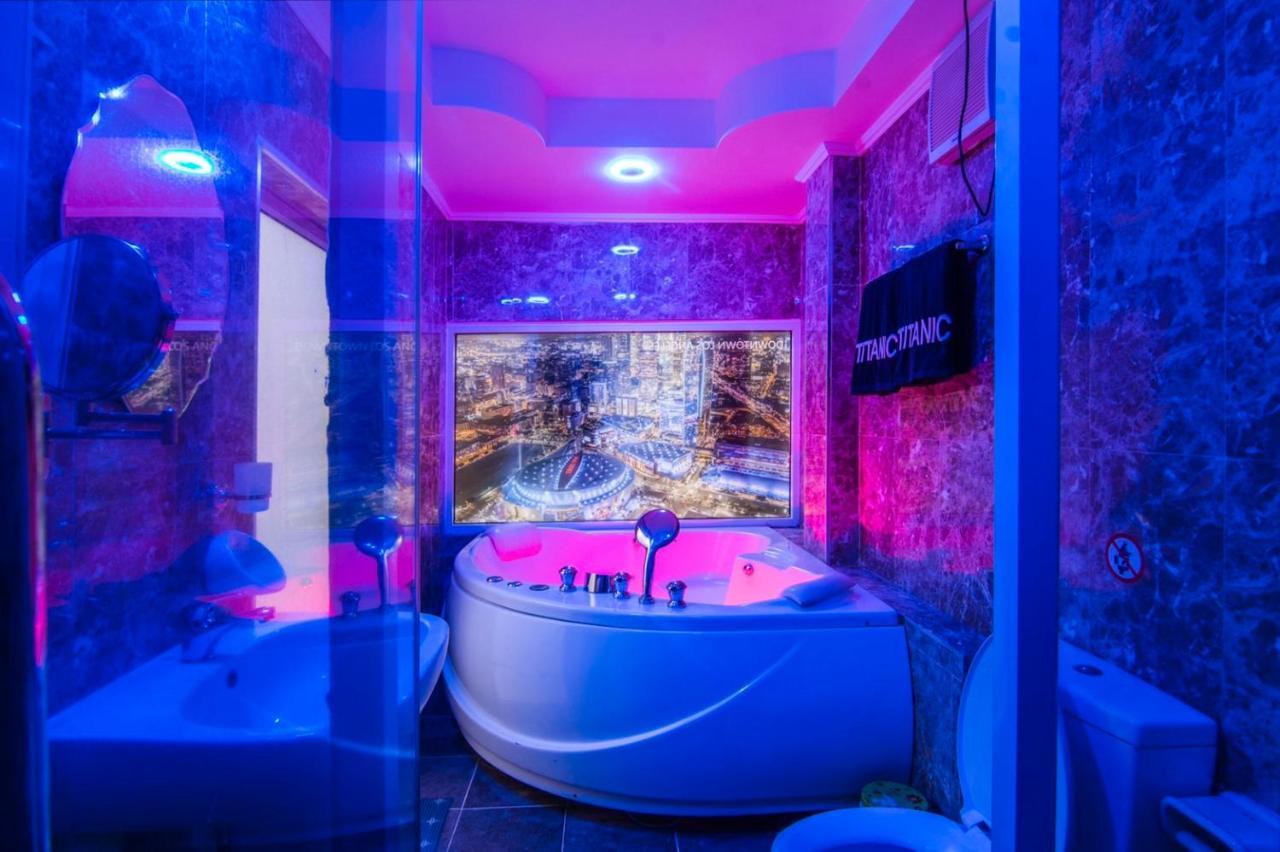 Titanic Residence-5 Minutes Walk To Walking Street 파타야 외부 사진